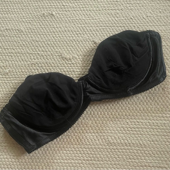 Victoria’s Secret Black Underwire Lined Push Up Bra Convertible to Strapless 32B - Picture 2 of 7